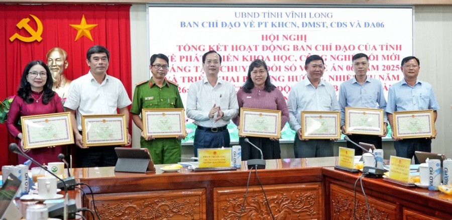 Quyết tâm tạo đột phá trong phát triển khoa học, công nghệ và chuyển đổi số